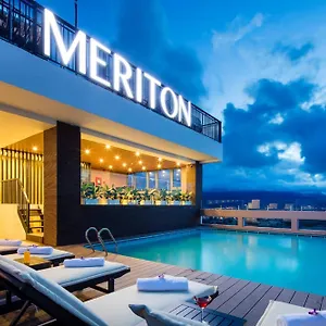Отель Meriton
