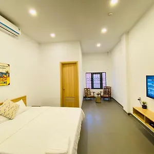 Vitamin Sea Hostel